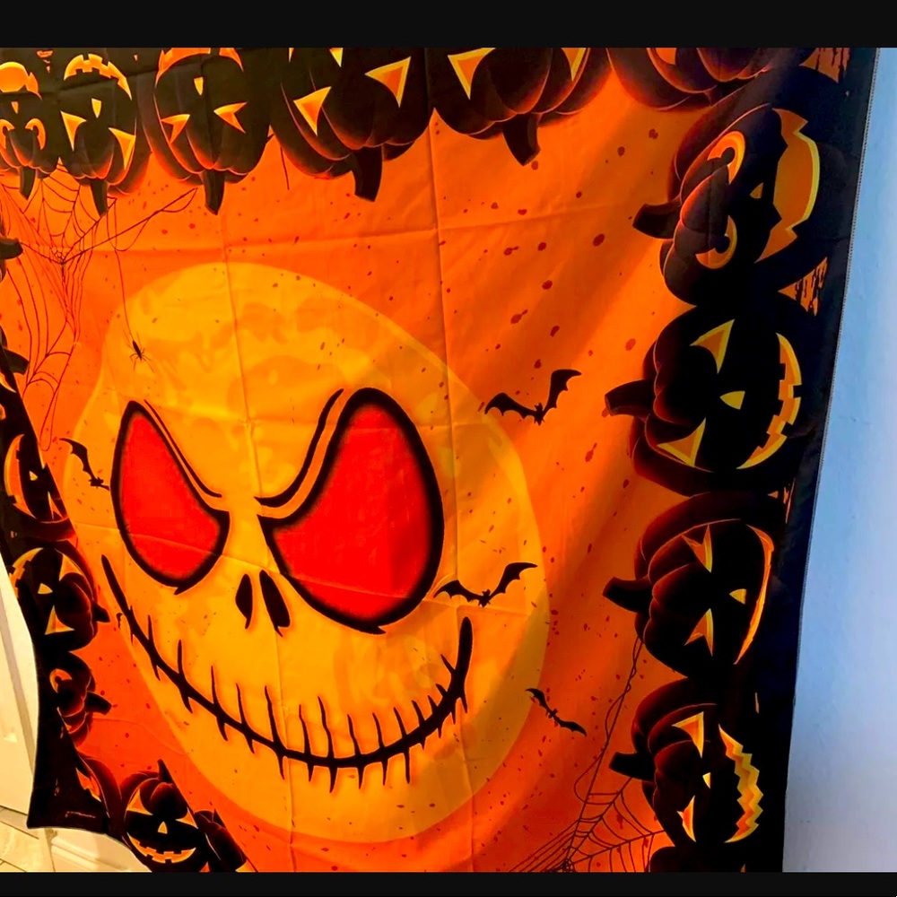 COPY - Hollywoo tapestry 150x150 cm